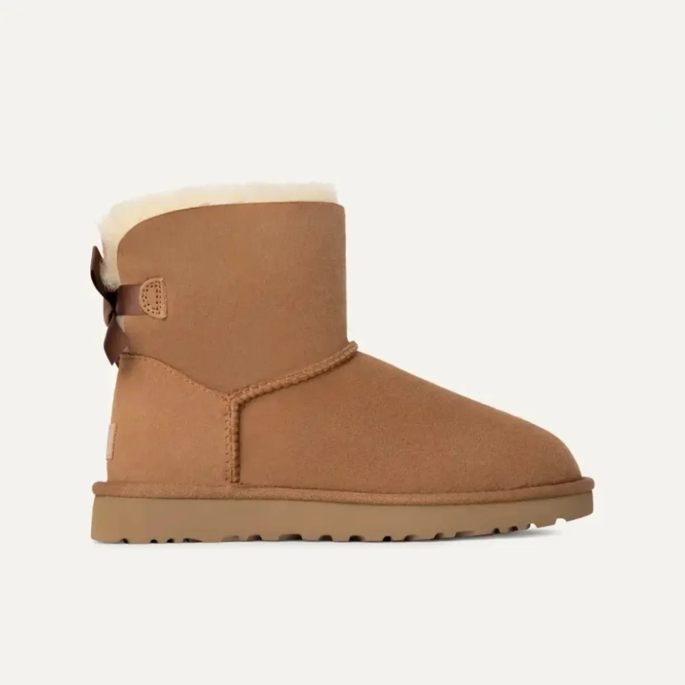 UGG Bailey Mini Bow II Chestnut Winter Boots Women's Size 7 Brand New In Box
